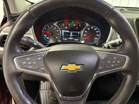 Used 2018 Chevrolet Equinox Premier image 24