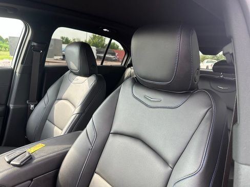 Used 2025 Cadillac XT4 Sport w/ LPO, Floor Liner Package AWD/4WD image 13