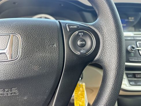 Used 2015 Honda Accord LX image 21