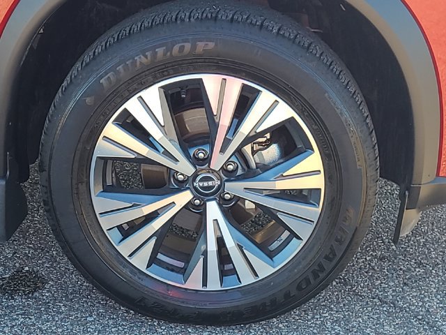 Certified 2023 Nissan Rogue SV AWD/4WD image 9