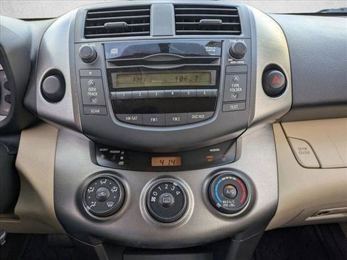 Used 2010 Toyota RAV4 image 14