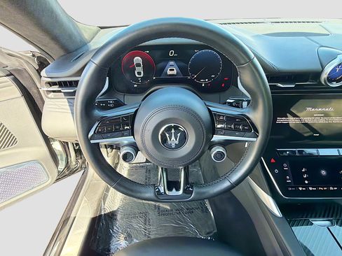 Certified 2024 Maserati GranTurismo Modena image 37