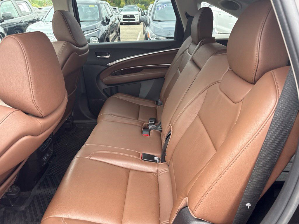 Used 2018 Acura MDX w/ Technology Package AWD/4WD image 8