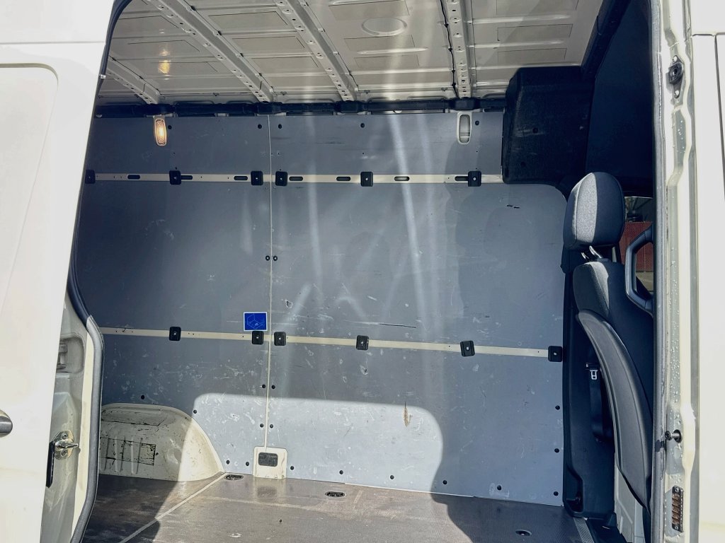 Used 2021 Mercedes-Benz Sprinter 2500 image 10
