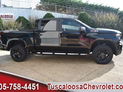 Certified 2021 Chevrolet Silverado 1500 LT Trail Boss w/ Bed Protection Package AWD/4WD image 11