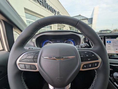 New 2026 Chrysler Pacifica Select image 19