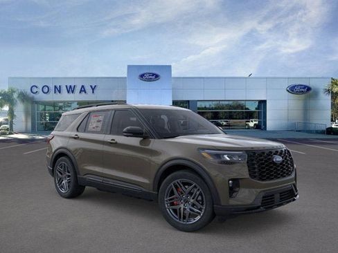 New 2026 Ford Explorer ST image 7