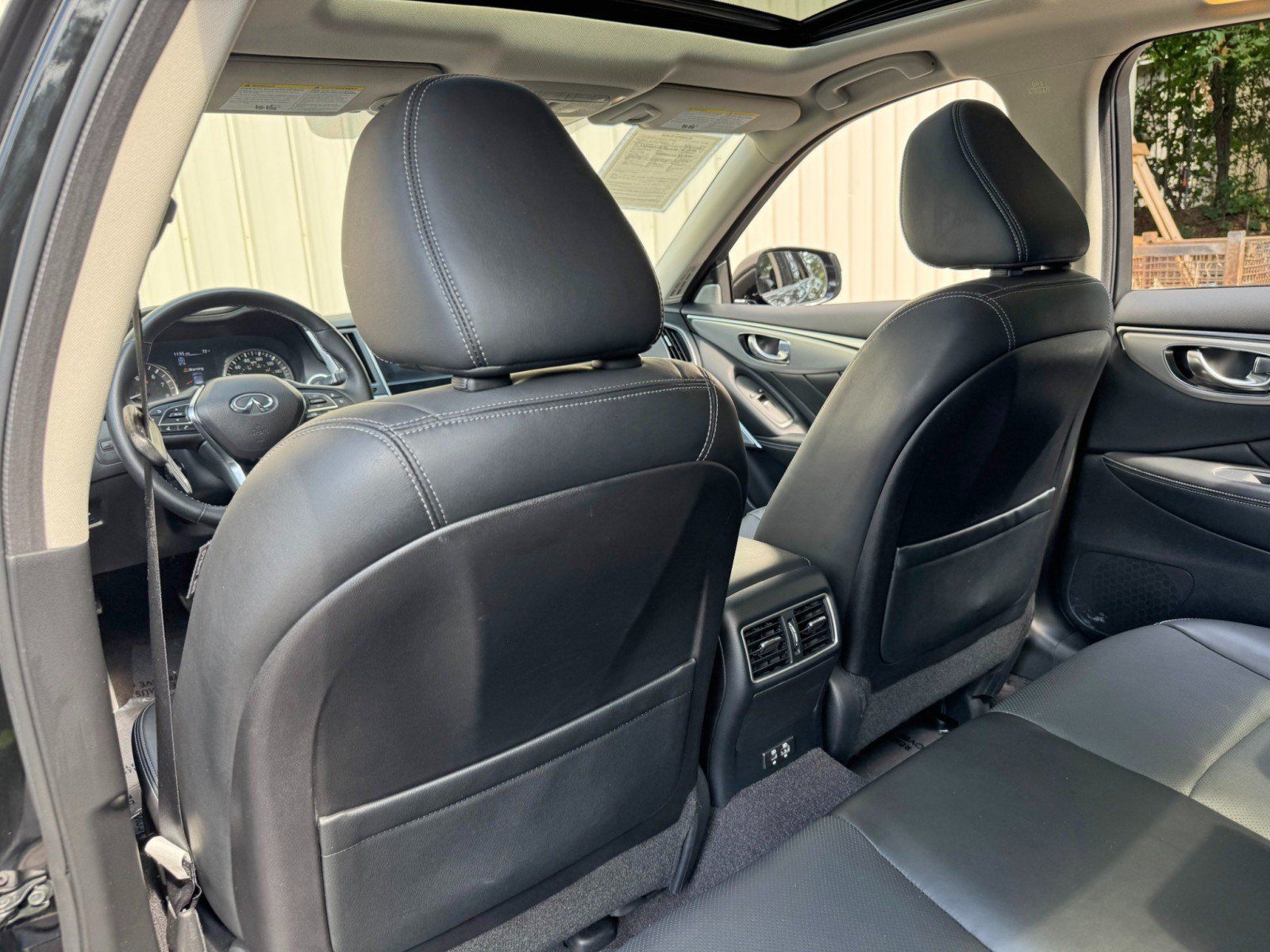 Used 2023 INFINITI Q50 Luxe w/ Cargo Package RWD image 37