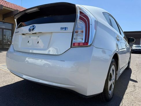 Used 2015 Toyota Prius Two FWD image 42