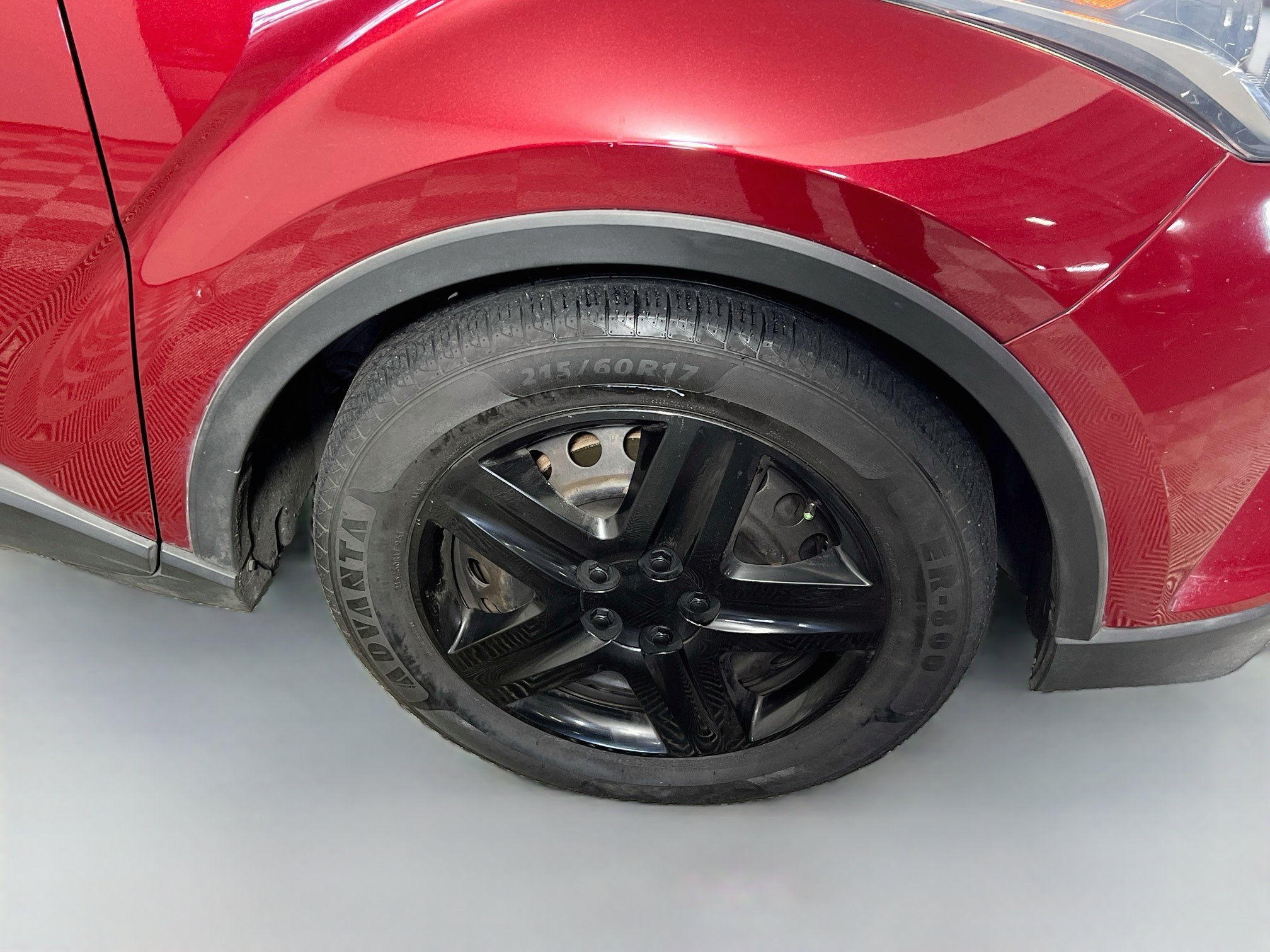 Used 2019 Toyota C-HR LE FWD image 14