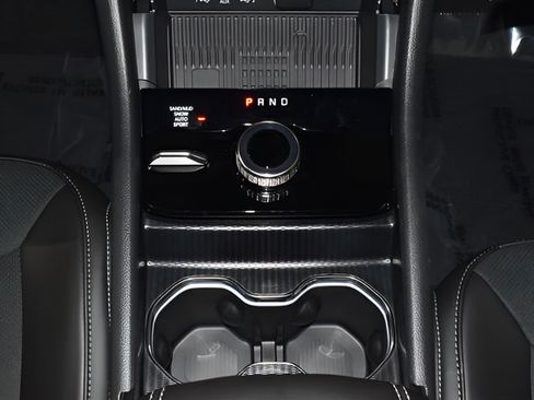 New 2026 Jeep Grand Cherokee Altitude AWD/4WD image 19