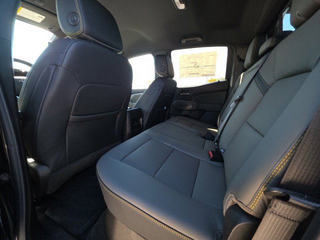 New 2026 Chevrolet Colorado ZR2 w/ Midnight Edition AWD/4WD image 30