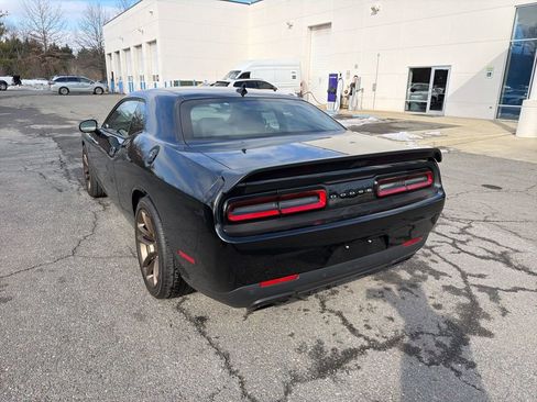 Used 2023 Dodge Challenger SRT Hellcat w/ Driver Convenience Group image 16