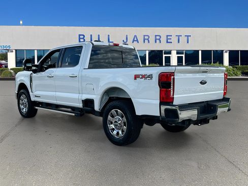 Certified 2025 Ford F250 Lariat w/ Chrome Package AWD/4WD image 5