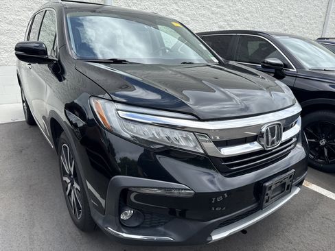 Used 2019 Honda Pilot Touring image 2