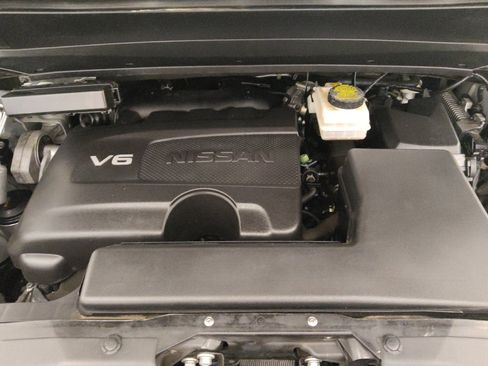 Used 2018 Nissan Pathfinder SL AWD/4WD image 30