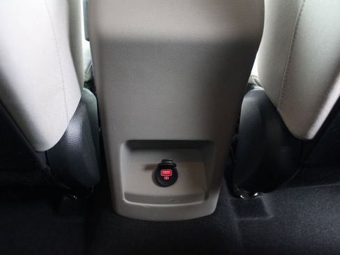 Used 2020 Kia Soul EX FWD image 31