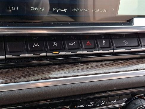 Certified 2025 Chevrolet Silverado 1500 RST image 27