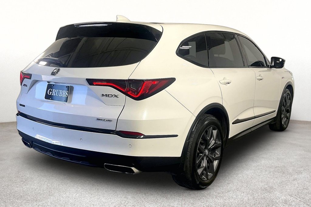 Used 2023 Acura MDX A-Spec AWD/4WD image 2