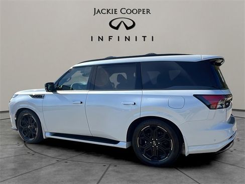 New 2026 INFINITI QX80 4WD w/ Sport Exterior Package image 3