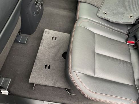 Used 2024 Nissan Titan PRO-4X w/ Pro-4x Convenience Package image 34