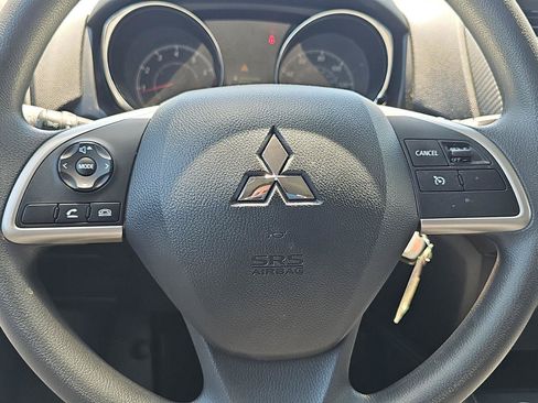 Used 2025 Mitsubishi Outlander Sport AWD image 20