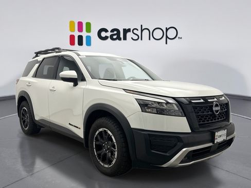 Used 2025 Nissan Pathfinder Rock Creek AWD/4WD image 5