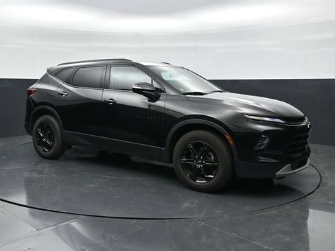 Used 2023 Chevrolet Blazer LT w/ Midnight/Sport Edition AWD/4WD image 3