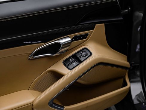 Used 2017 Porsche 911 Turbo image 86