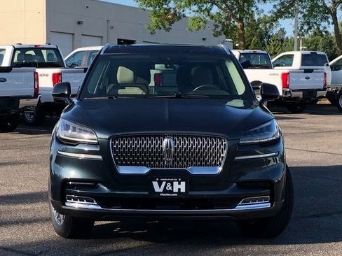 Used 2023 Lincoln Aviator Reserve w/ Elements Package Plus AWD/4WD image 30