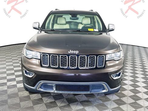 Used 2017 Jeep Grand Cherokee Limited image 2