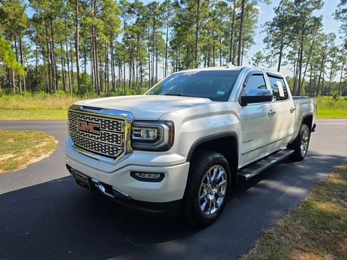 Used 2018 GMC Sierra 1500 Denali AWD/4WD image 1