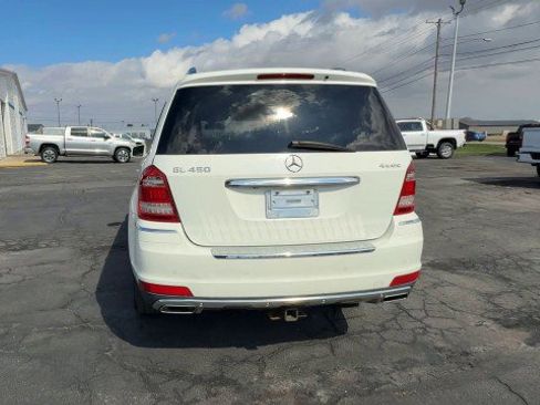 Used 2011 Mercedes-Benz GL 450 4MATIC image 7
