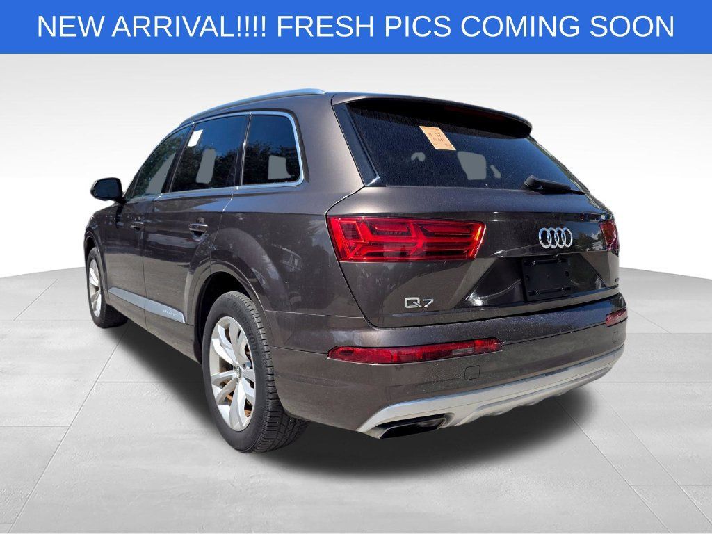 Used 2018 Audi Q7 2.0T Premium AWD/4WD image 6
