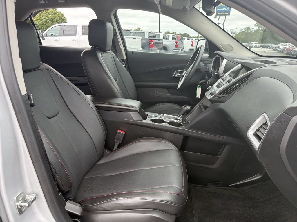 Certified 2017 Chevrolet Equinox Premier w/ Enhanced Convenience Package FWD image 21