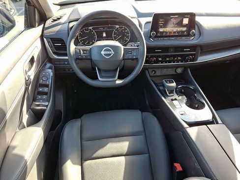 New 2026 Nissan Rogue SV w/ SV Premium Package image 10