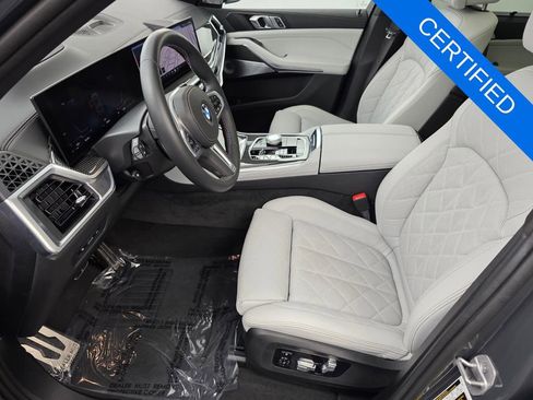 Used 2024 BMW X5 M60i image 9