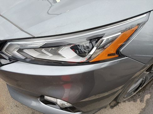 Used 2022 Nissan Altima 2.5 SR w/ Midnight Edition Package image 6