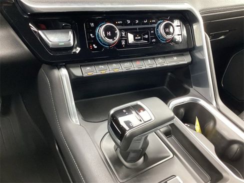 Used 2023 GMC Sierra 1500 Denali w/ Technology Package image 25