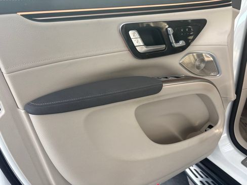 Certified 2023 Mercedes-Benz EQS 450+ SUV image 8