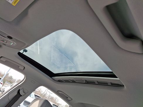 Certified 2023 Audi A4 2.0T Premium w/ Convenience Package image 15