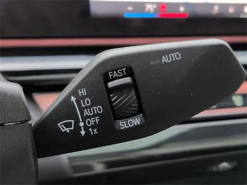 Used 2025 BMW i5 xDrive40 w/ M Sport Package image 27