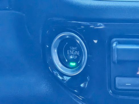 Used 2024 Chevrolet Silverado 2500 LT image 14