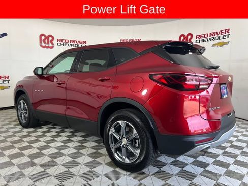 Used 2025 Chevrolet Blazer LT AWD/4WD image 6