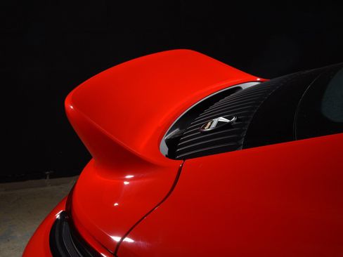 Used 2023 Porsche 911 Sport Classic RWD image 33