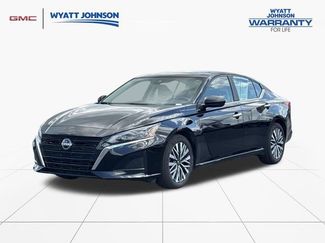 Used 2025 Nissan Altima 2.5 SV FWD 360° Tour