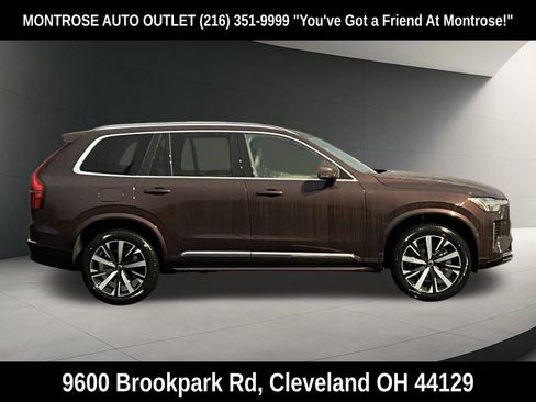 New 2026 Volvo XC90 B5 Plus w/ Protection Package Premier AWD/4WD image 6