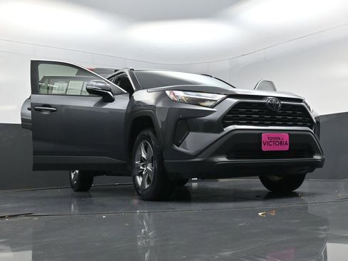 Used 2024 Toyota RAV4 XLE image 25