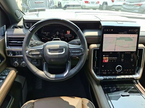 New 2026 GMC Yukon Denali Ultimate AWD/4WD image 8