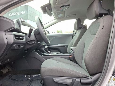 New 2025 Kia K4 LXS image 6